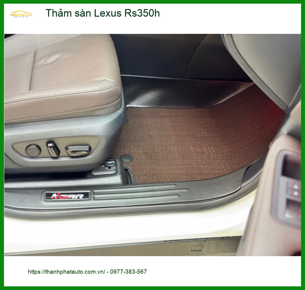Chị Mai Anh làm thảm sàn Lexus Rs350h tại Quận 2 để nội thất sạch và sang trọng hơn ảnh thực tế 2