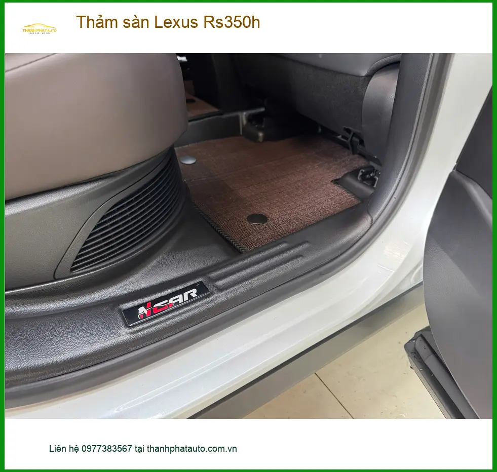 Anh Duy thay thảm sàn Lexus Rs350h tại Quận 7 sau nhiều lần bị ướt mưa ảnh thực tế 2