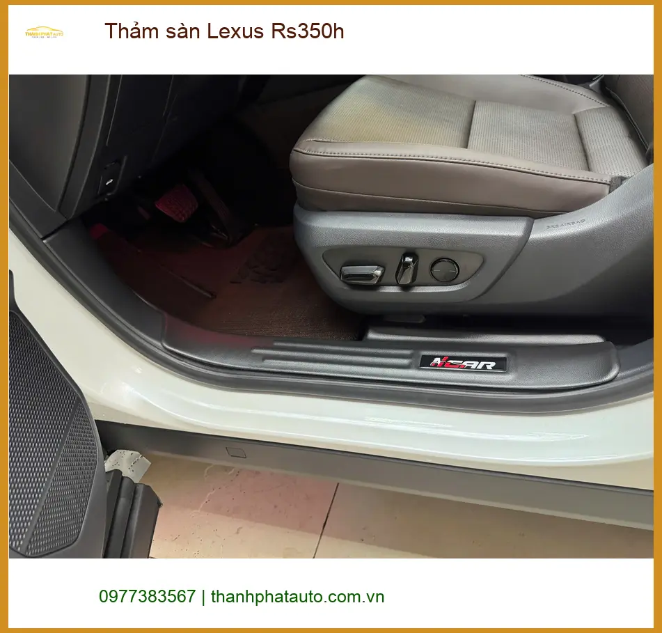 Anh Khang thay thảm sàn Lexus Rs350h tại Quận 9 để nội thất luôn sạch sẽ và sang trọng ảnh thực tế 3