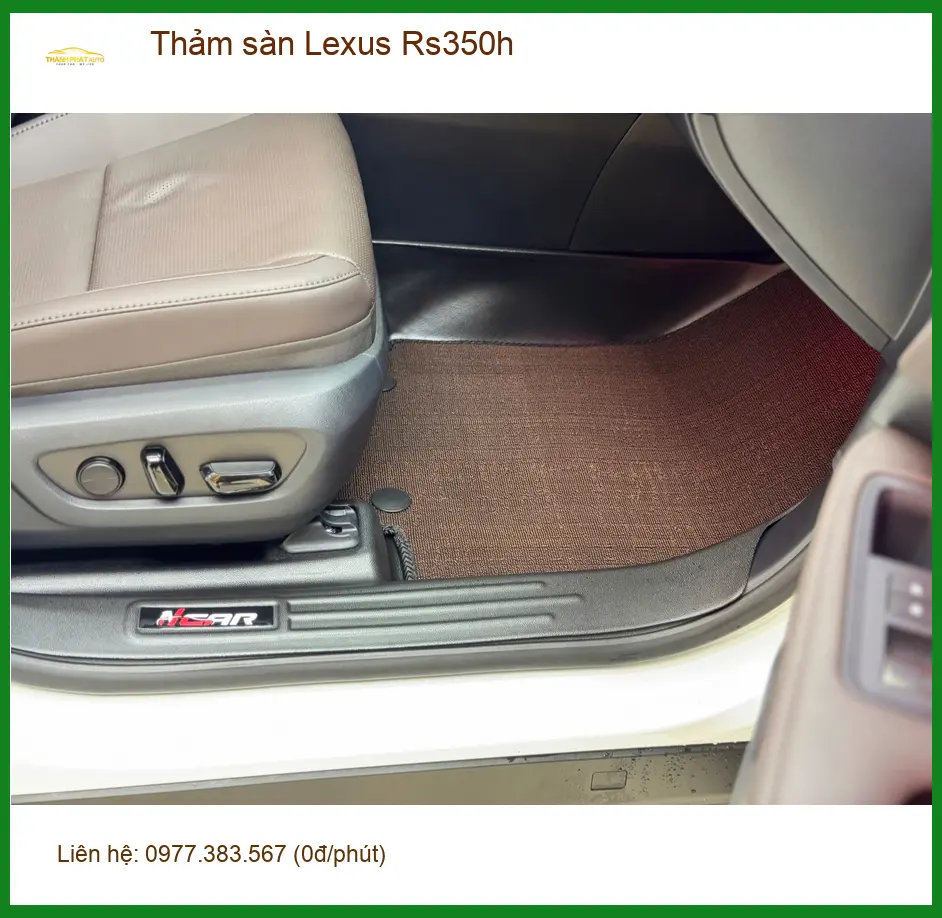 Chị Diệu thay thảm sàn Lexus RS350h tại Quận 1 muốn xe sạch sẽ dễ vệ sinh