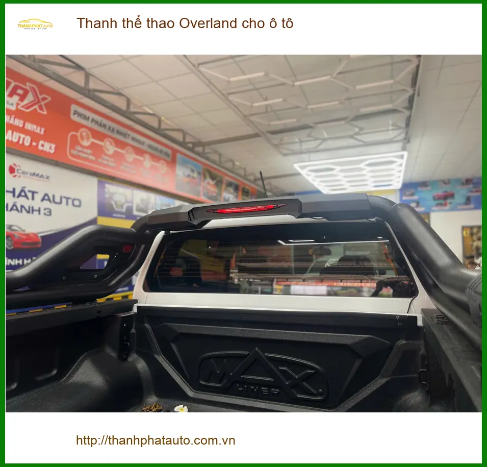Anh Dũng lắp thanh thể thao Overland cho Toyota Hilux tại Quận Phú Nhuận ảnh thực tế 3