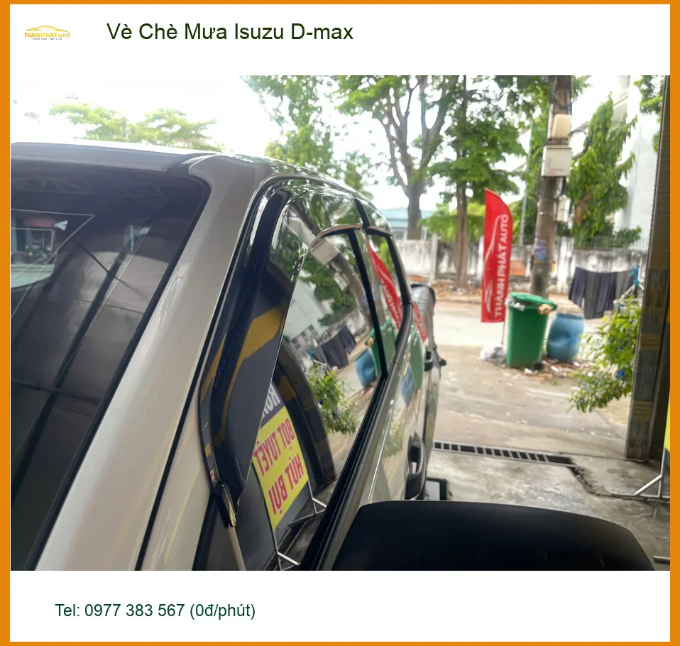 Chị Thảo lắp vè che mưa Isuzu D-max tại Quận 9 để hạn chế nước mưa hắt vào xe