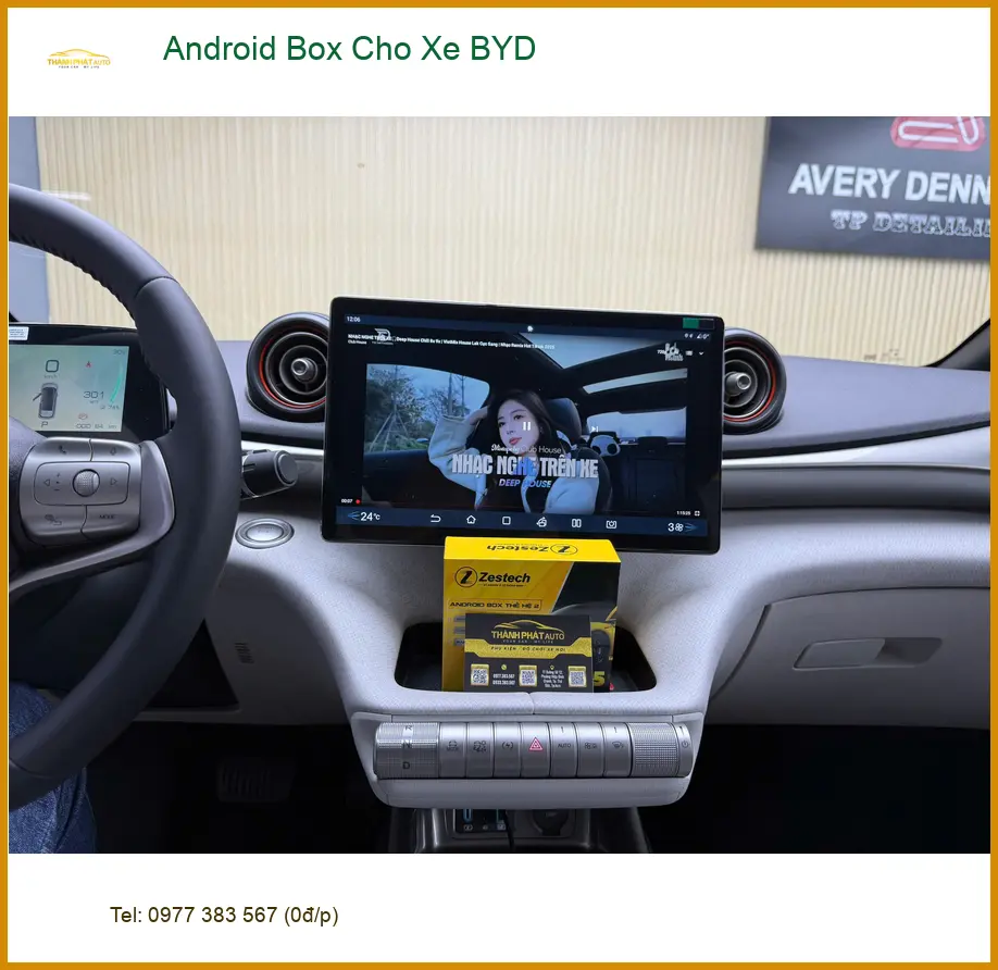 Chị Mai Anh lắp Android Box cho xe BYD Atto 3 tại Quận 6 để xem YouTube, dẫn đường ảnh thực tế 2