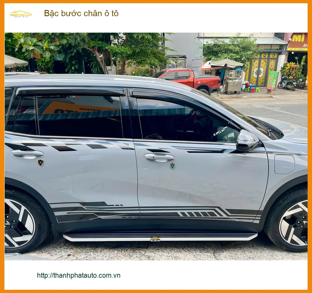 Anh Khang lắp bậc bước chân ô tô cho Hyundai Creta tại Quận 9 để dễ dàng lên xuống ảnh thực tế 2