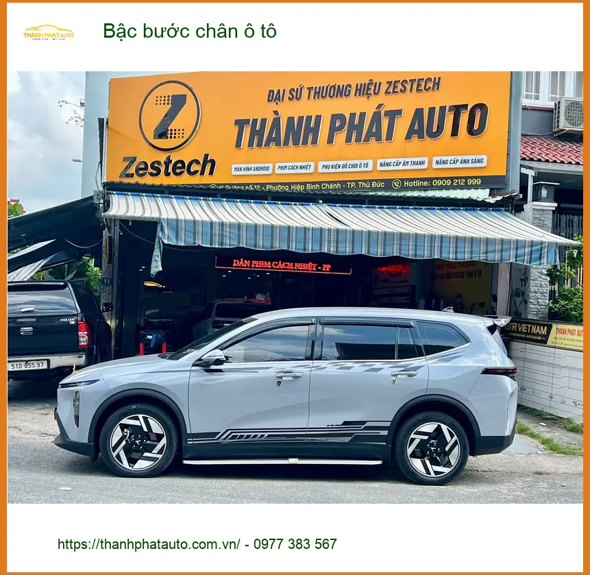 Anh Khang lắp bậc bước chân ô tô cho Hyundai Creta tại Quận 9 để dễ dàng lên xuống ảnh thực tế 3