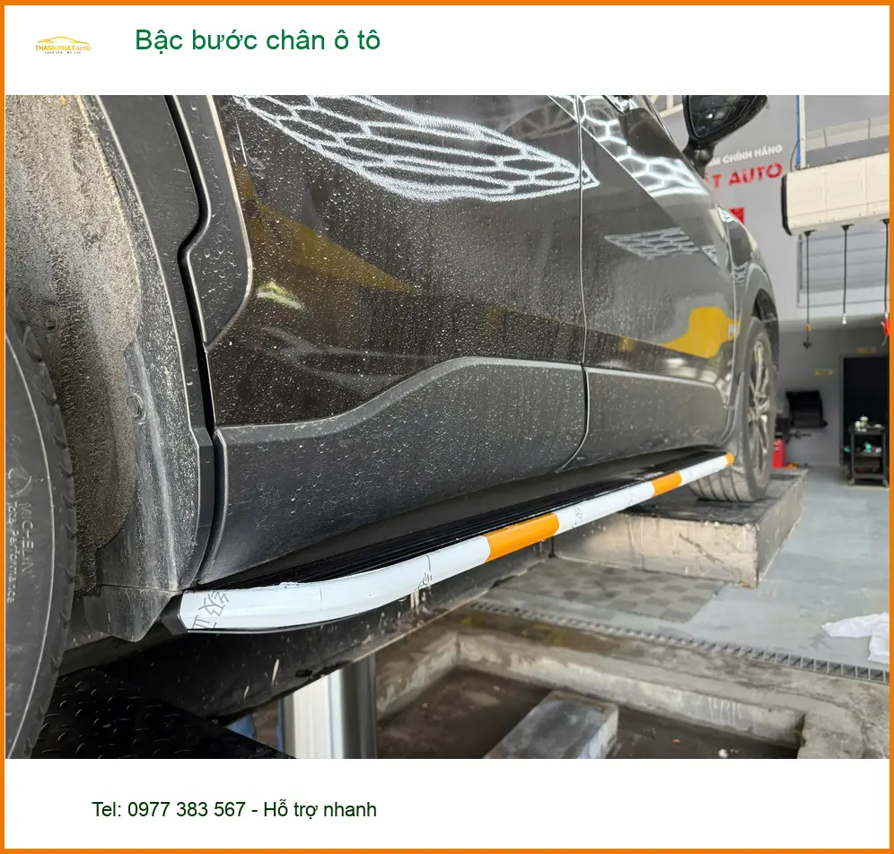 Anh Bình lắp bậc bước chân ô tô Ford Everest tại Quận 10 để xe đẹp hơn ảnh thực tế 4