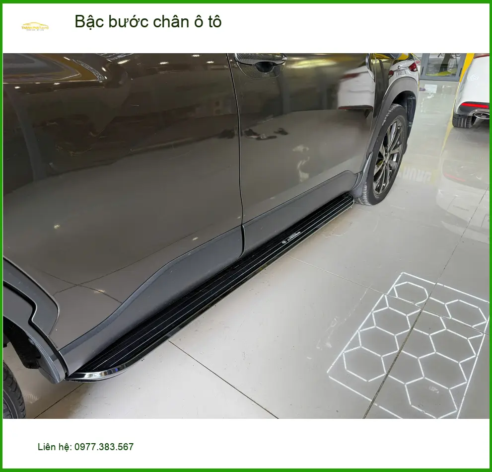 Chú Lộc lắp bậc bước chân ô tô Mitsubishi Outlander tại Quận 12 vì gia đình có trẻ nhỏ ảnh thực tế 4