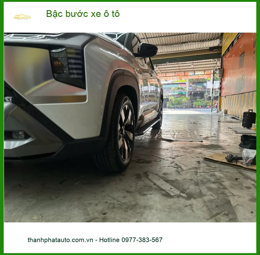 Anh Khôi lắp bậc bước xe Hyundai Creta tại Quận Phú Nhuận ảnh thực tế 2