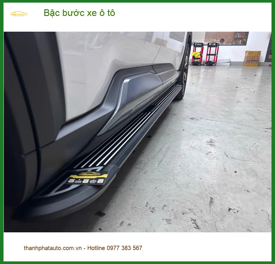 Anh Long lắp bậc bước xe ô tô Toyota Fortuner ở Hóc Môn ảnh thực tế 3