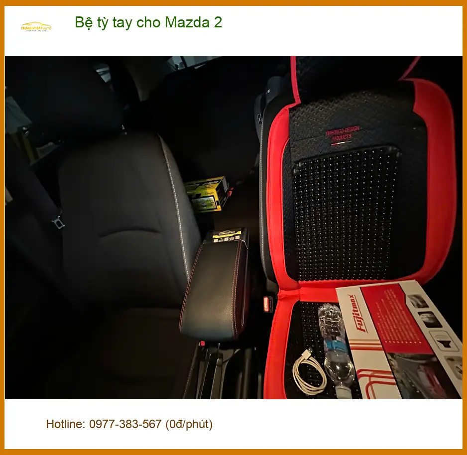 Anh Minh lắp bệ tỳ tay cho Mazda 2 tại Gò Vấp để lái xe thoải mái hơn ảnh thực tế 2