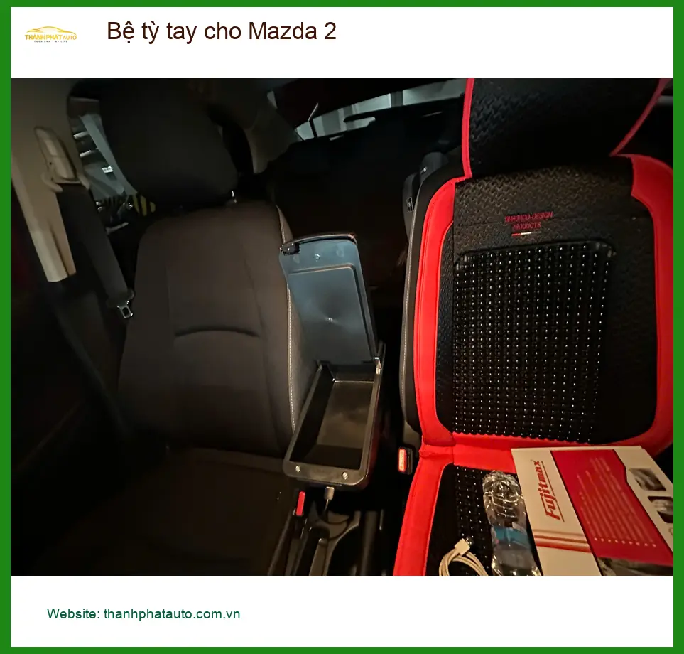 Anh Tú lắp bệ tỳ tay cho Mazda 2 ở Quận 12 để lái xe thoải mái hơn ảnh thực tế 2