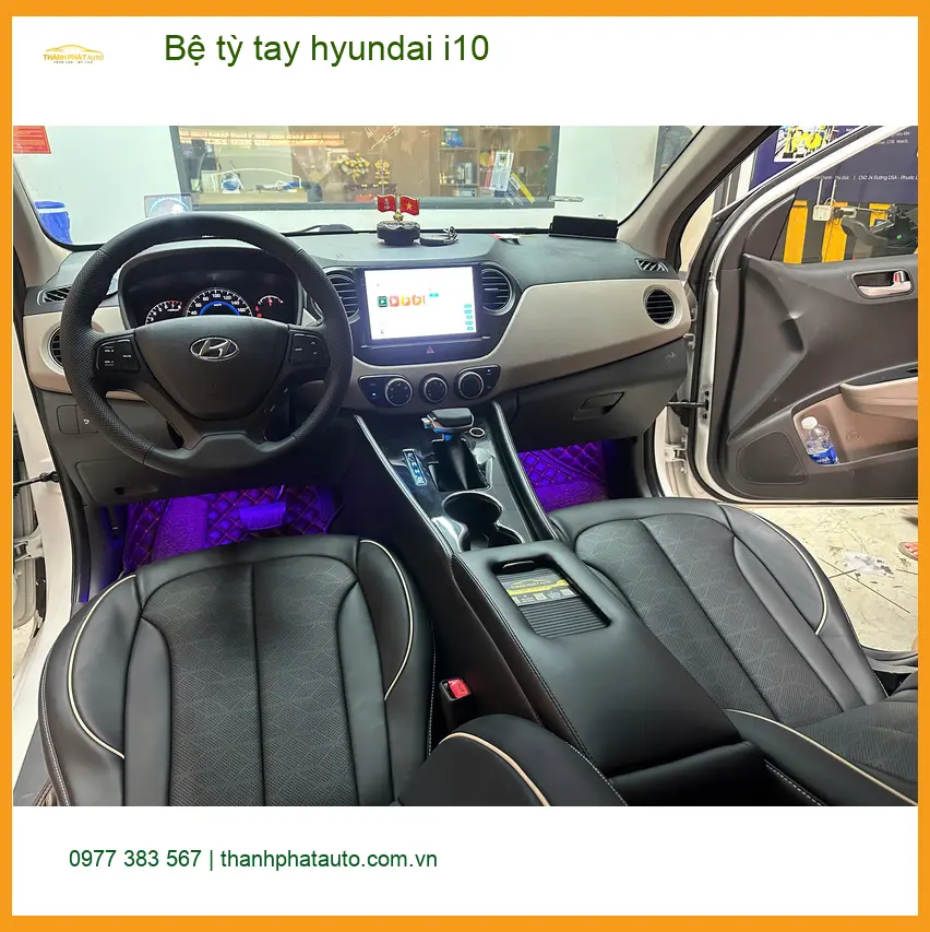 Anh Khải lắp bệ tỳ tay Hyundai i10 tại Quận Thủ Đức để lái xe thoải mái hơn ảnh thực tế 3