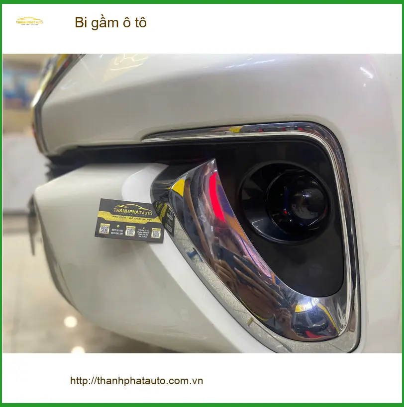 Anh Khải độ bi gầm ô tô Hyundai Accent tại Quận Gò Vấp vì thường xuyên đi đường tối ảnh thực tế 3
