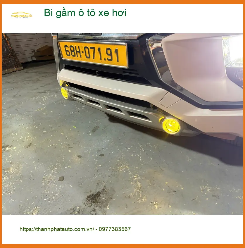Anh Khang độ bi gầm ô tô Hyundai Accent tại Quận Thủ Đức vì đèn zin yếu khi về đêm