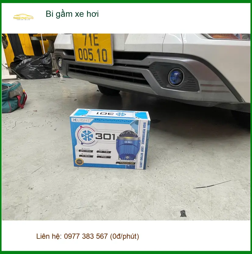 Anh Nhật lắp bi gầm xe hơi Honda CRV tại Quận 9 vì đèn zin không đủ sáng đi đêm.