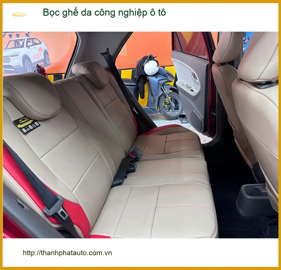 Chị Minh Thư bọc ghế da công nghiệp cho Hyundai Accent tại Quận 8 để nội thất xe luôn mới đẹp ảnh thực tế 4