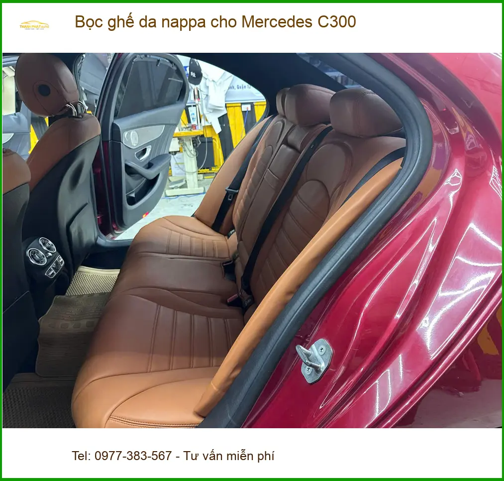 Anh Long bọc ghế da Nappa cho Mercedes C300 ở Quận 4 để nâng tầm nội thất