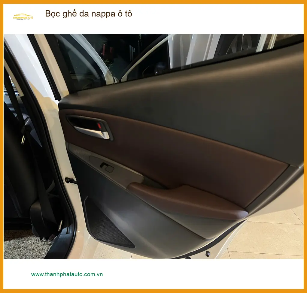 Chị Thảo bọc ghế da nappa ô tô Mazda CX-5 tại Quận 2 để nội thất luôn sang trọng ảnh thực tế 2