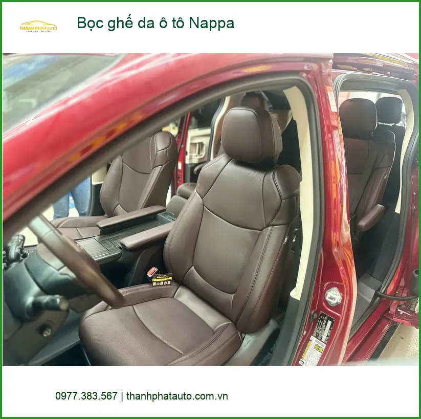 Anh Minh nâng cấp bọc ghế da ô tô Nappa cho Hyundai Santa Fe ở Quận 2 vì ghế cũ đã xuống cấp ảnh thực tế 2