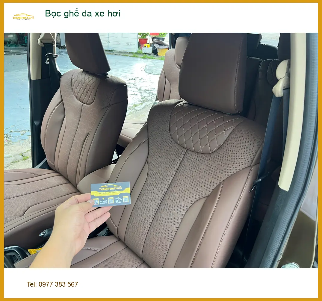 Anh Minh bọc ghế da xe Honda CRV tại Quận 4 vì ghế cũ đã sờn rách ảnh thực tế 5