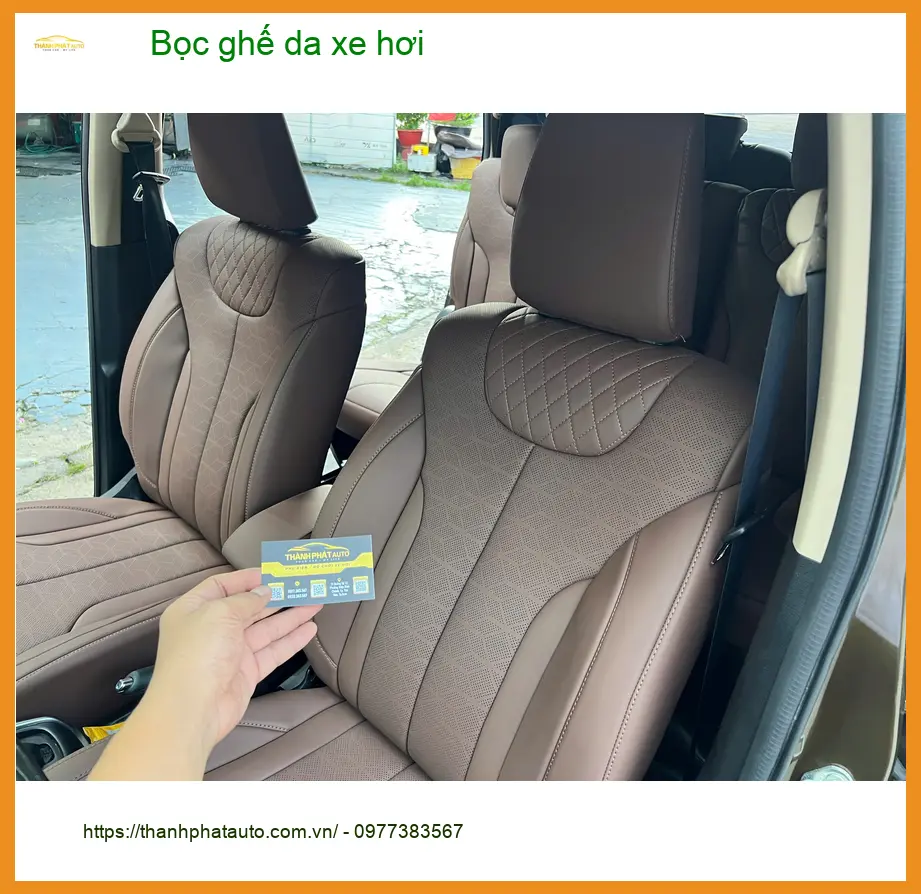 Chú Thành bọc ghế da xe hơi Honda CRV tại Quận 3 để nội thất sang trọng hơn ảnh thực tế 2