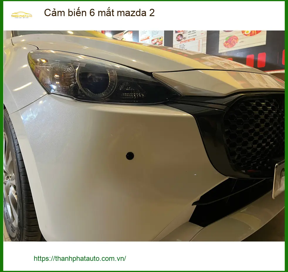 Anh Minh lắp cảm biến 6 mắt Mazda 2 ở Quận 2 để tránh va quệt ảnh thực tế 4