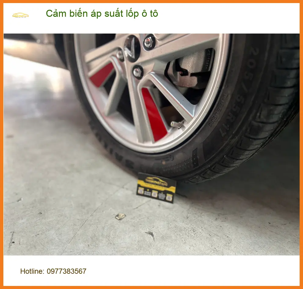 Anh Kiệt lắp cảm biến áp suất lốp ô tô Hyundai Accent tại Quận 6