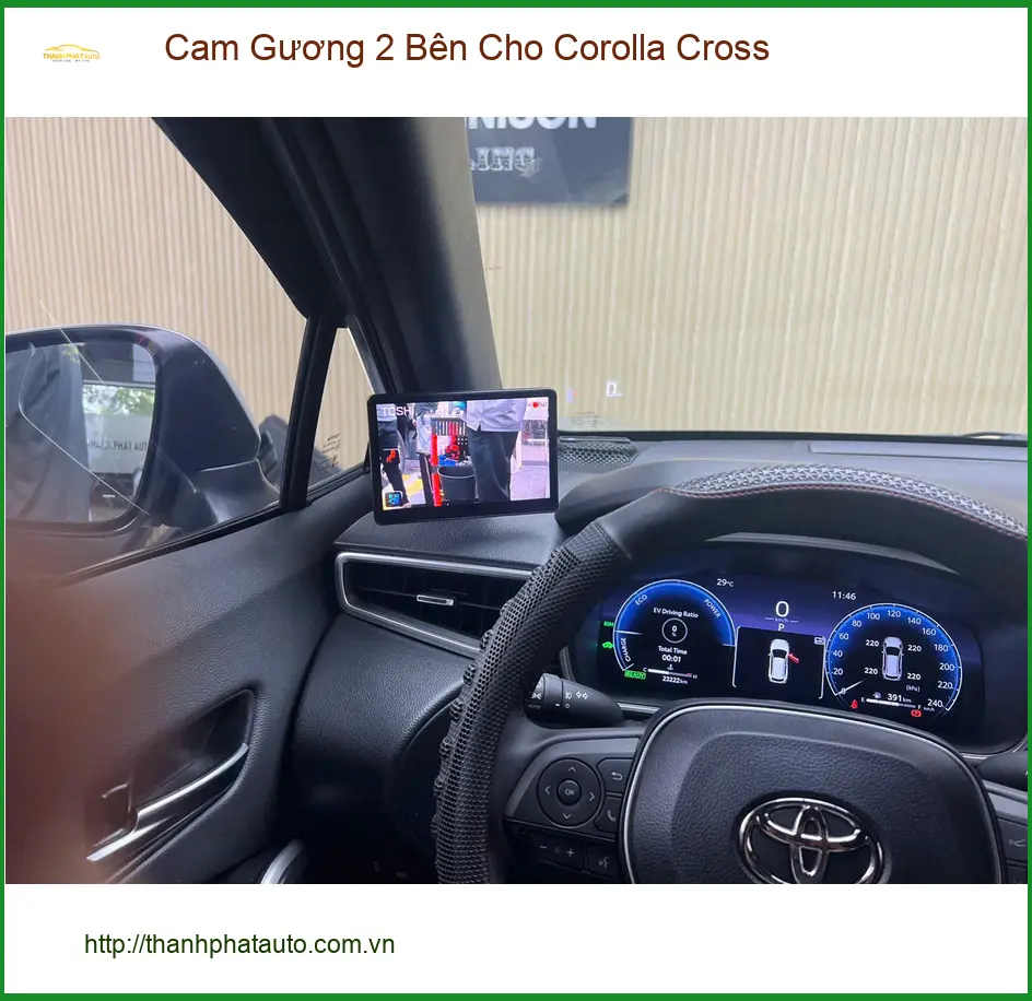Chị Thảo lắp Cam gương 2 bên Corolla Cross Quận 11 loại bỏ điểm mù