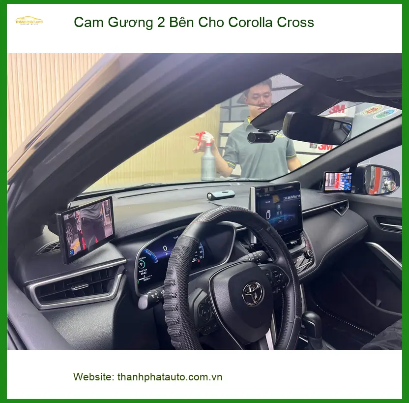 Anh Dũng gắn cam gương 2 bên Corolla Cross ở Quận Bình Tân để an toàn khi lùi ảnh thực tế 2