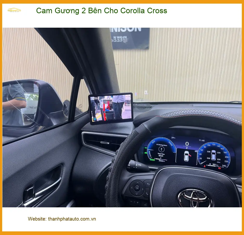Anh Dũng gắn cam gương 2 bên Corolla Cross ở Quận Bình Tân để an toàn khi lùi ảnh thực tế 5