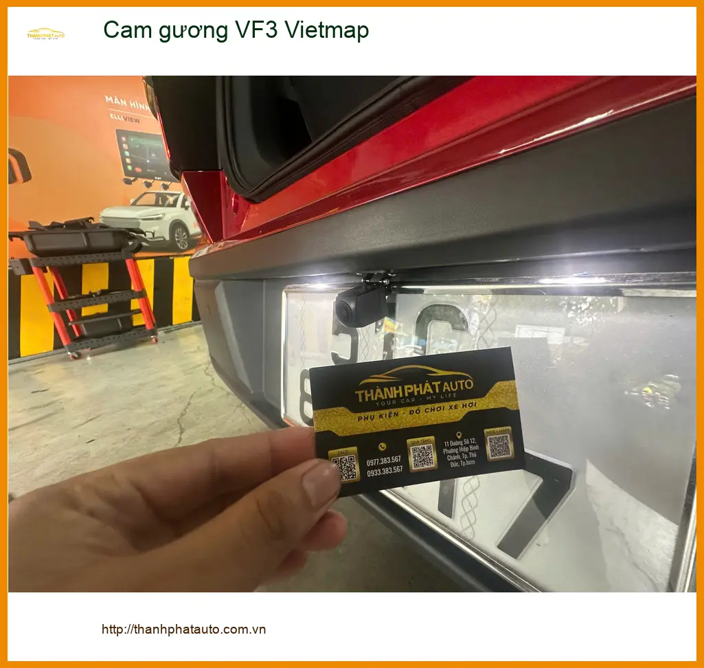 Anh Minh lắp cam gương Vietmap cho VinFast VF3 tại Nhà Bè an toàn giao thông.
