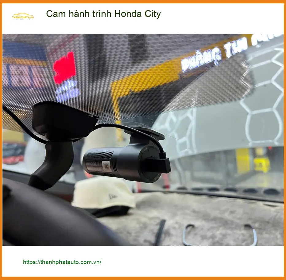 Anh Tùng lắp cam hành trình Honda City ở Hóc Môn để ghi lại mọi cung đường an toàn ảnh thực tế 3