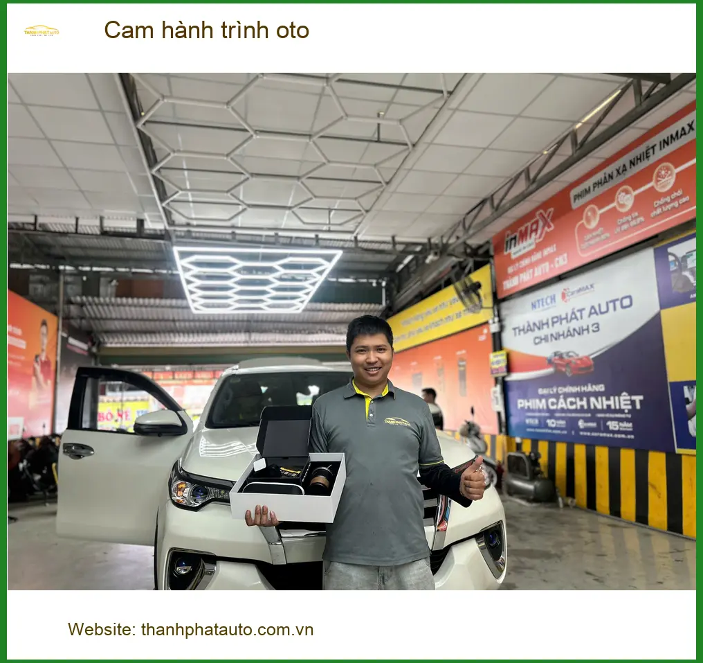 Chị Phương lắp cam hành trình oto cho Hyundai Accent tại Quận Phú Nhuận để an tâm lái xe ảnh thực tế 3