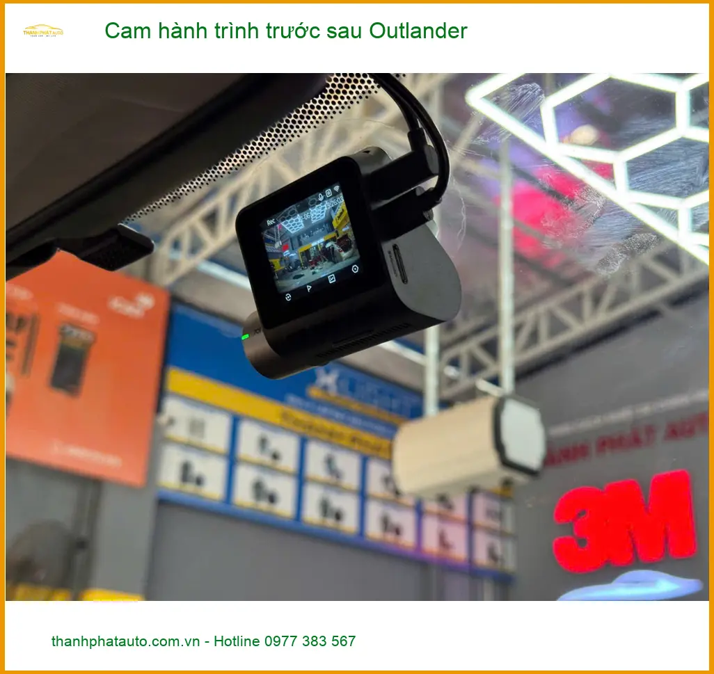 Chị Mai lắp cam hành trình trước sau Outlander tại Quận Tân Bình ghi lại hành trình rõ nét ảnh thực tế 2