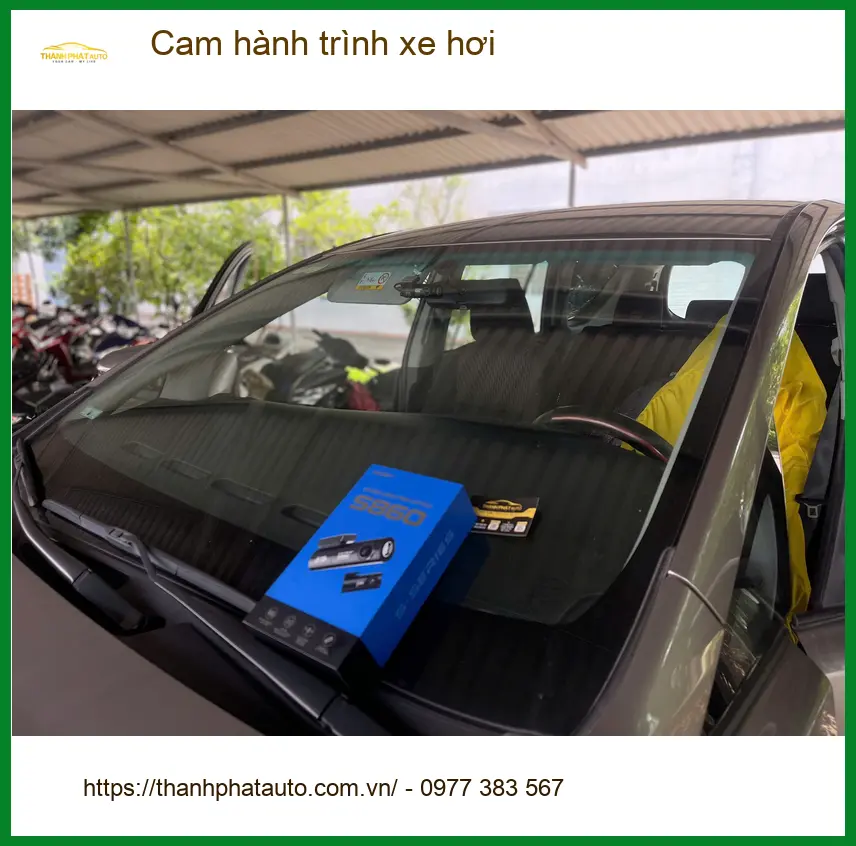 Anh Minh lắp Cam hành trình xe hơi cho Hyundai Accent tại Quận 1 ảnh thực tế 2