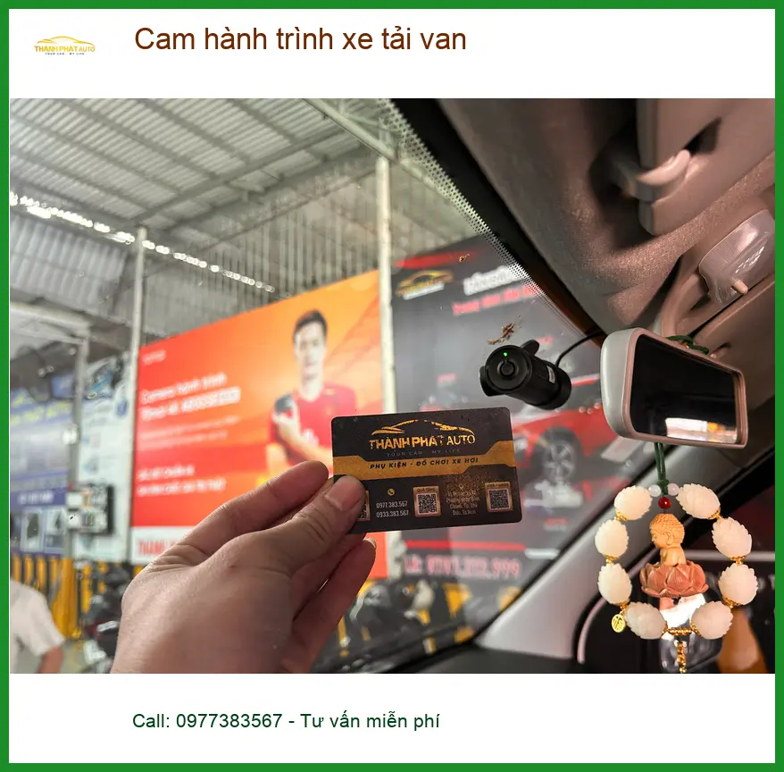 Anh Phước lắp cam hành trình cho Hyundai H150 Van tại Hóc Môn để ghi lại lộ trình ảnh thực tế 5