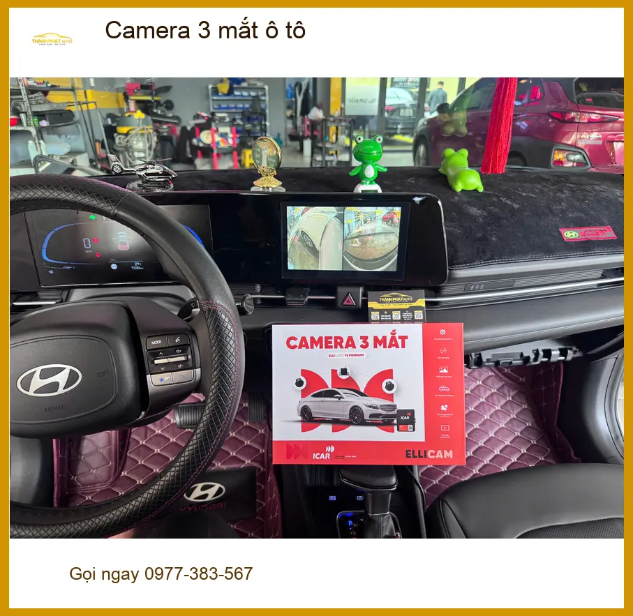 Anh Đạt lắp camera 3 mắt ô tô cho Toyota Corolla Cross tại Quận Thủ Đức