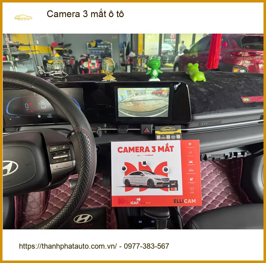 Anh Đạt lắp camera 3 mắt ô tô cho Toyota Corolla Cross tại Quận Thủ Đức ảnh thực tế 2