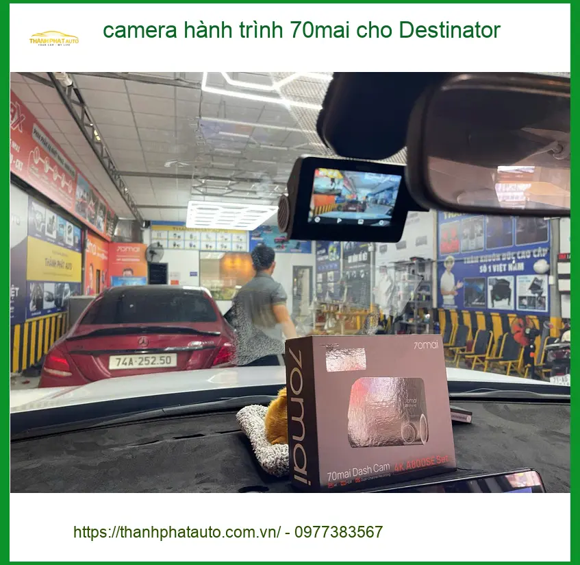 Anh Tấn lắp camera hành trình 70mai cho Mazda CX-5 tại Quận 2. ảnh thực tế 5