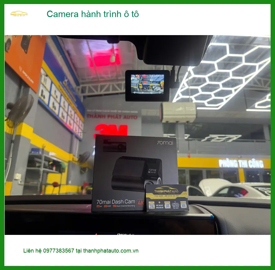 Cô Lan Anh lắp camera hành trình ô tô cho Hyundai Accent tại Thủ Đức để lái xe an toàn. ảnh thực tế 4