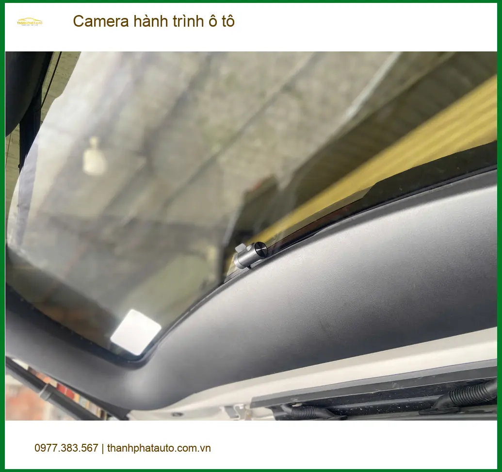 Anh Khôi lắp camera hành trình ô tô cho Hyundai Accent tại Quận Tân Phú ảnh thực tế 2