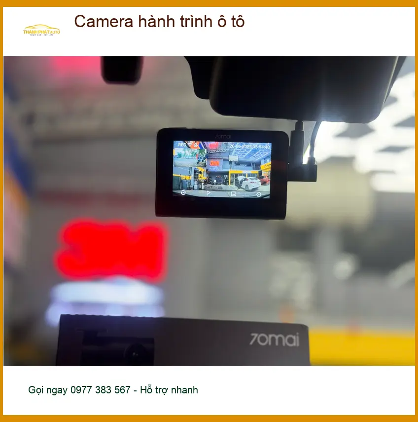 Anh Quang lắp Camera hành trình ô tô cho Mazda CX-5 tại Quận 12 an tâm hơn