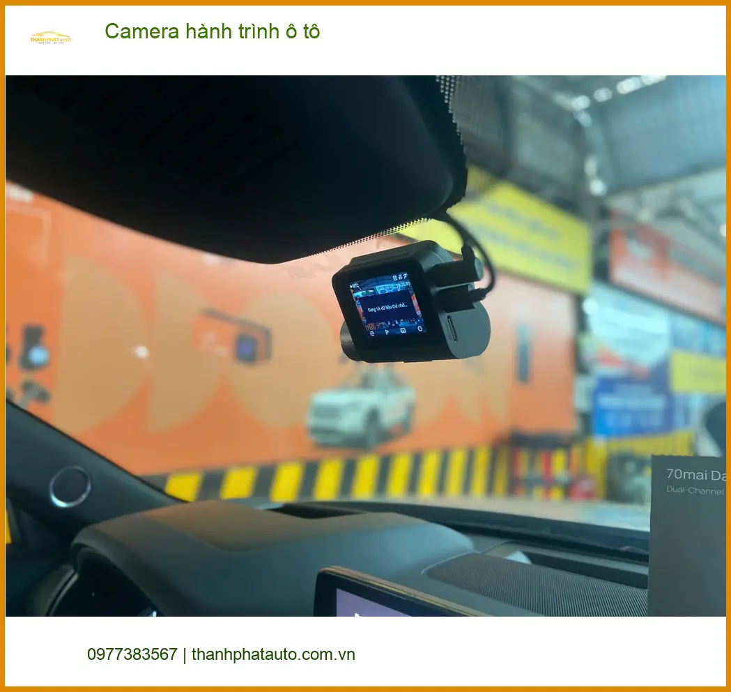 Anh Hùng lắp Camera hành trình ô tô cho Mitsubishi Xpander ở Quận 12