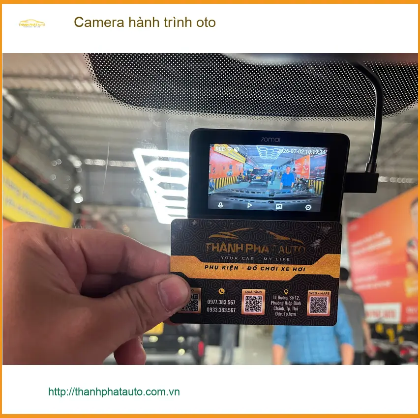 Chị Minh Thư lắp camera hành trình Hyundai Accent tại Hóc Môn để yên tâm khi di chuyển ảnh thực tế 2