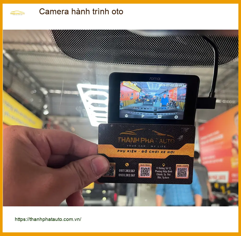 Anh Hữu Bằng lắp Camera hành trình oto cho xe VinFast Lux A2.0 tại Quận 5 ảnh thực tế 5