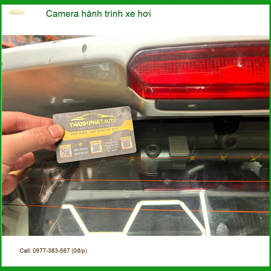 Chú Bảo Long lắp camera hành trình xe hơi Honda CRV uy tín tại Quận Phú Nhuận. ảnh thực tế 3