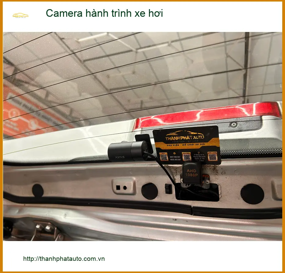 Anh Minh Khôi lắp Camera hành trình cho Ford Ranger tại Thủ Đức ảnh thực tế 3