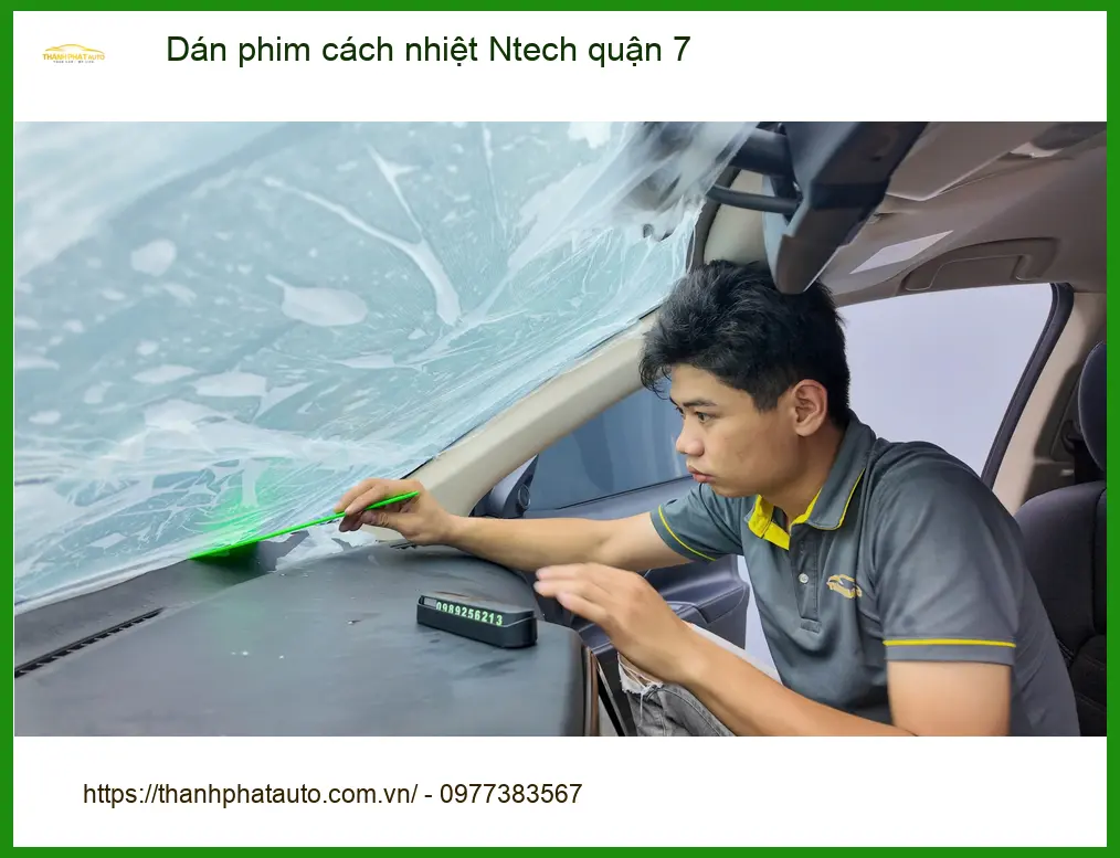 Cửa Hàng Dán Phim Cách Nhiệt Ô Tô Ntech Tại Quận 7 - Gắn Nhanh Trong Ngày ảnh thực tế 3