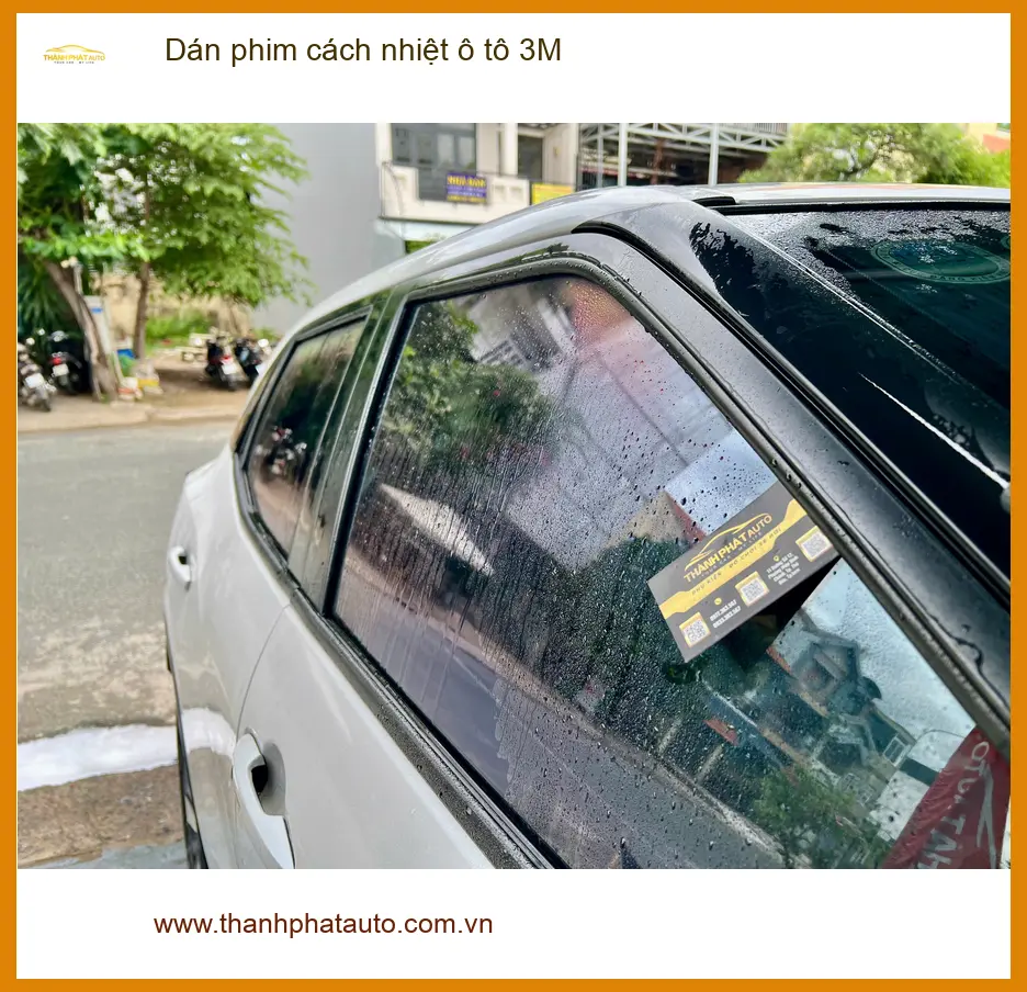 Anh Tấn dán phim cách nhiệt 3M cho Hyundai Elantra tại Quận 5 chống nắng nóng ảnh thực tế 2