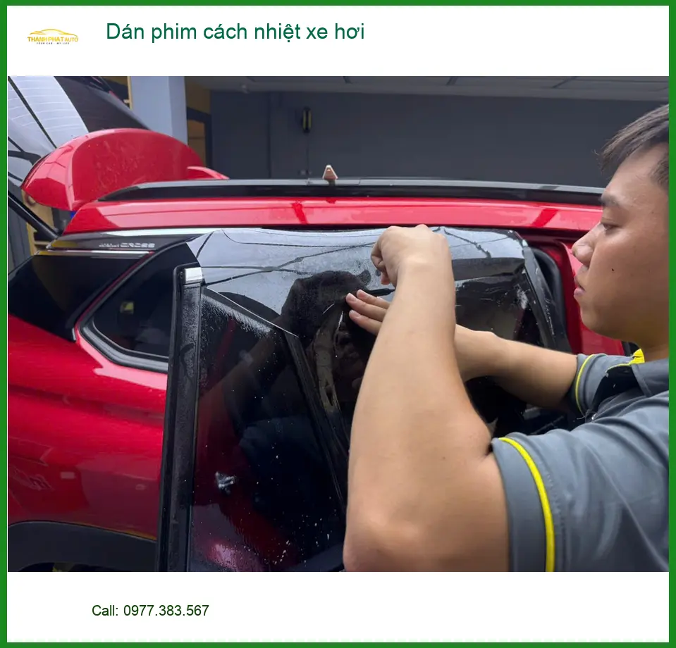 Anh Khải dán phim cách nhiệt xe hơi Hyundai Creta tại Quận 2 để chống nóng ảnh thực tế 2